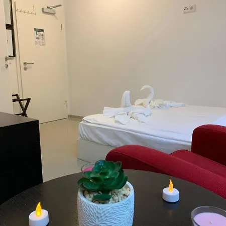 Lovely Studio West 11 Apartmán